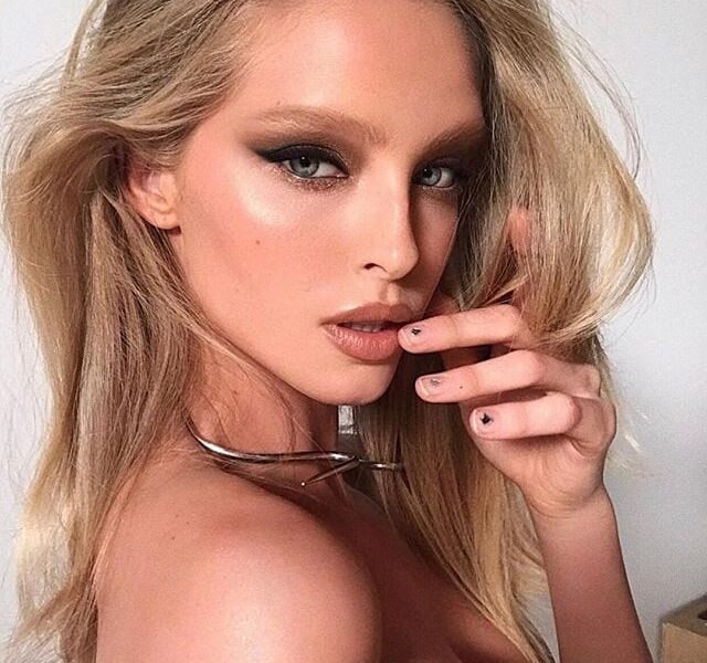 Abby Champion, modelo, cumple 22 fantásticos añitos