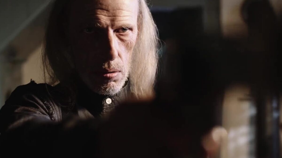 Tonight She Comes (2016). Película Comedia Terror. Crítica, Reseña