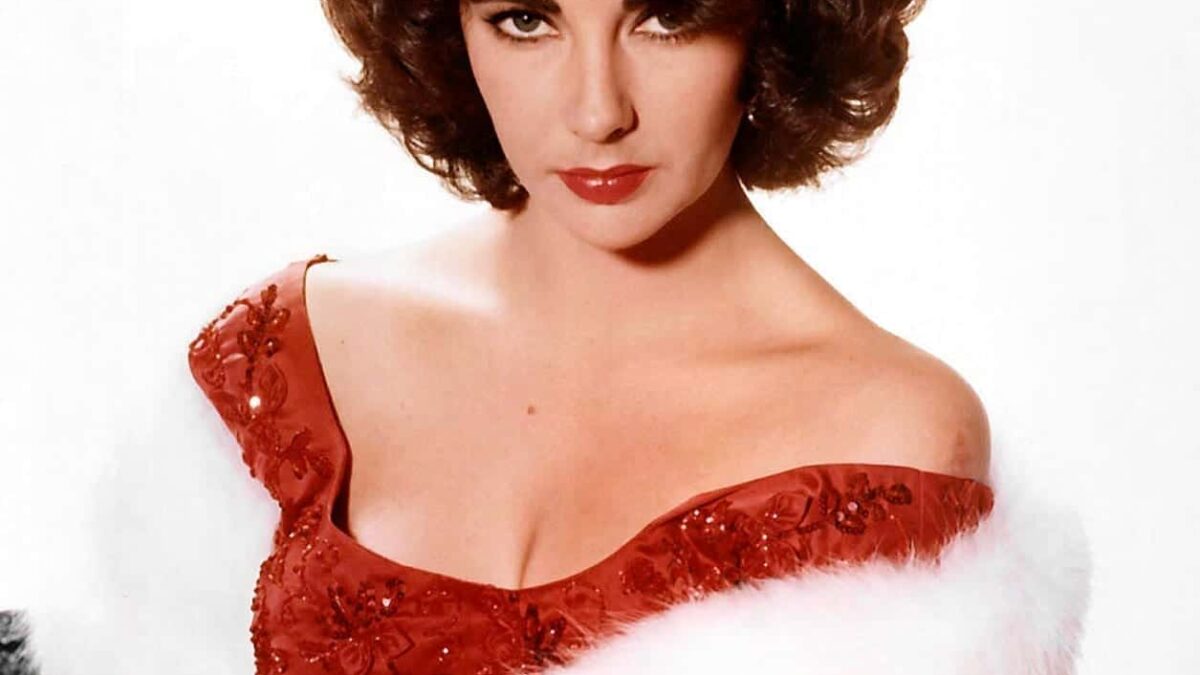 Elizabeth Taylor Nació Tal Día Como Hoy