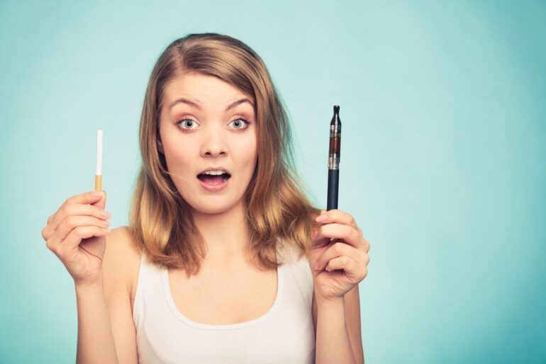 Fumar o vapear durante el embarazo puede causar enfermedades pulmonares en hijos y nietos, según Jan Tesarik