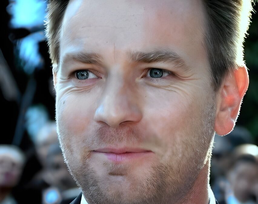 Ewan McGregor Cumple 48 Años