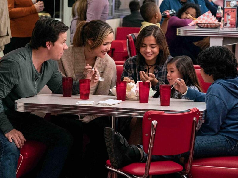 Familia al Instante (2018): Muy, Muy Sentimental