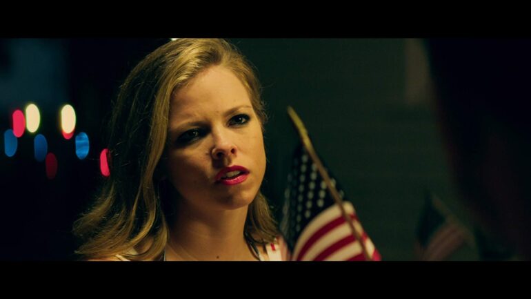 Arsenal (2017): Mafiosos, Pistolas y Mucha Sangre