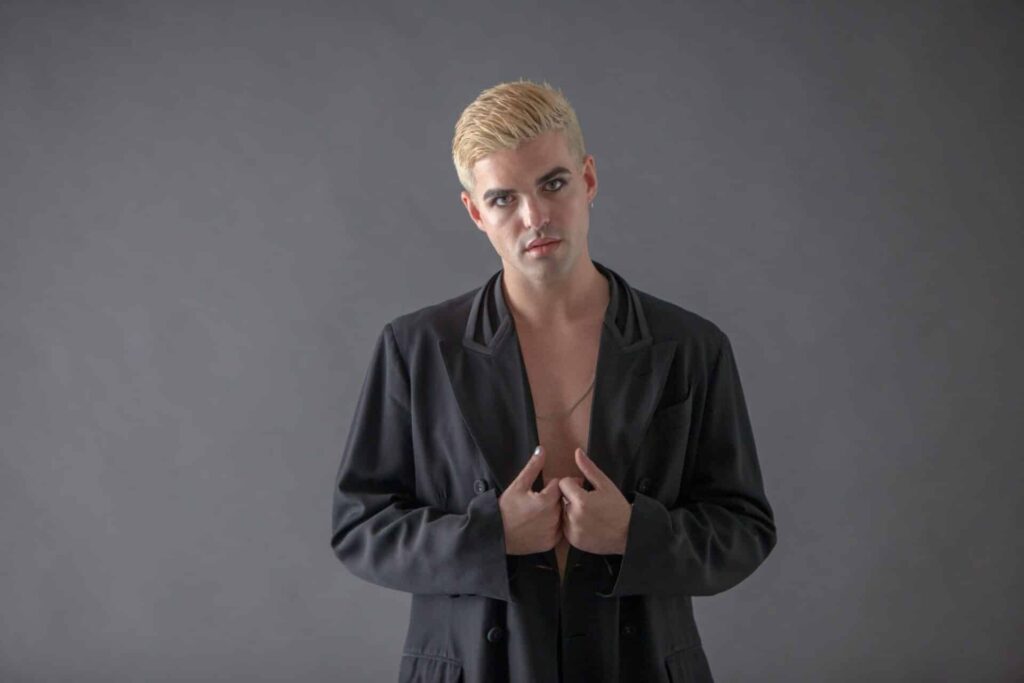 ANDREA de Borja Segarra sale a la luz