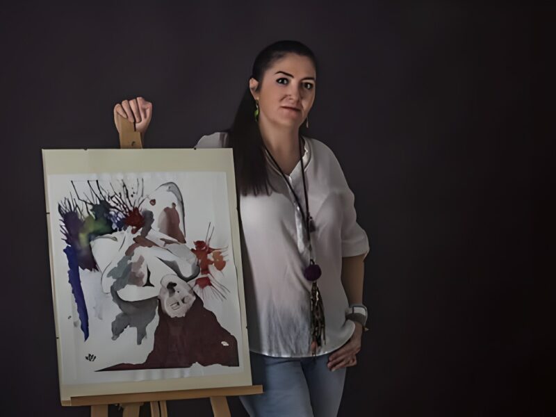 La artista sevillana Mercedes Naranjo inaugura su última colección Áncora en Barcelona