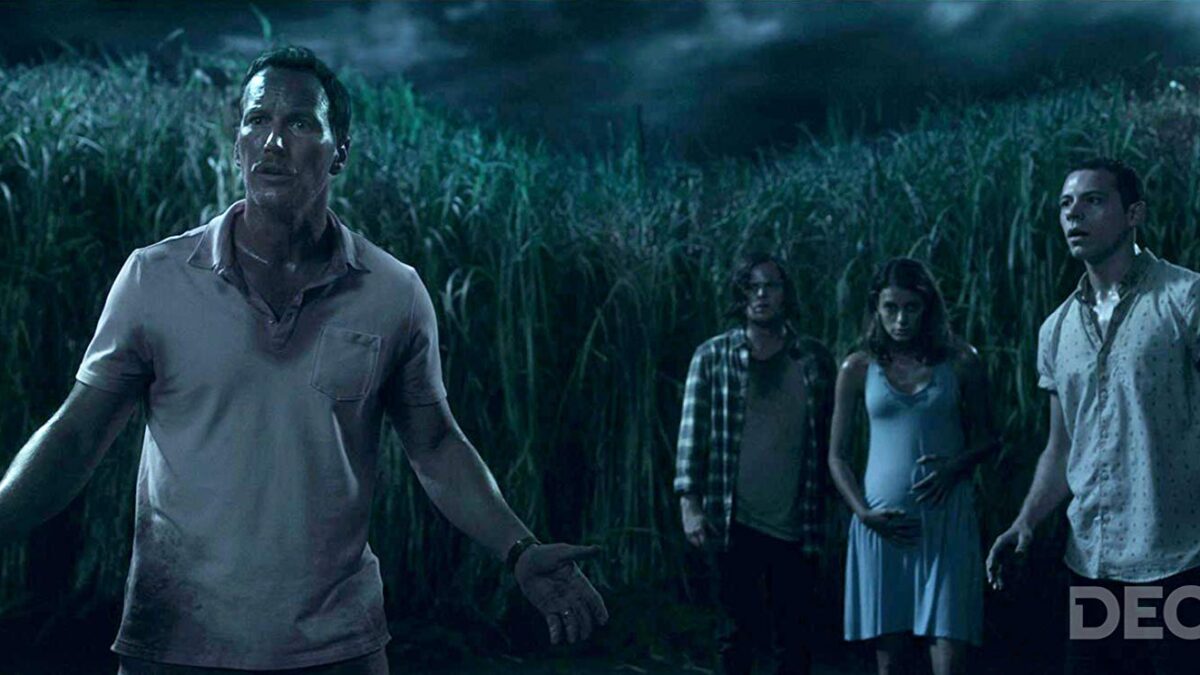 En la Hierba Alta (2019). Película Suspense. Crítica, Reseña