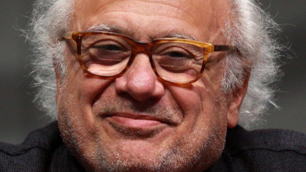 Danny DeVito: Famosos Nacidos Hoy, 17 de Noviembre
