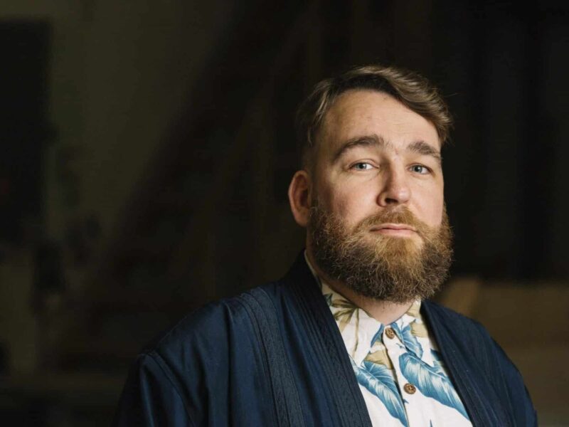 El artista madrileño Lorenzo Sandoval, finalista del Premio Cervezas Alhambra de Arte Emergente