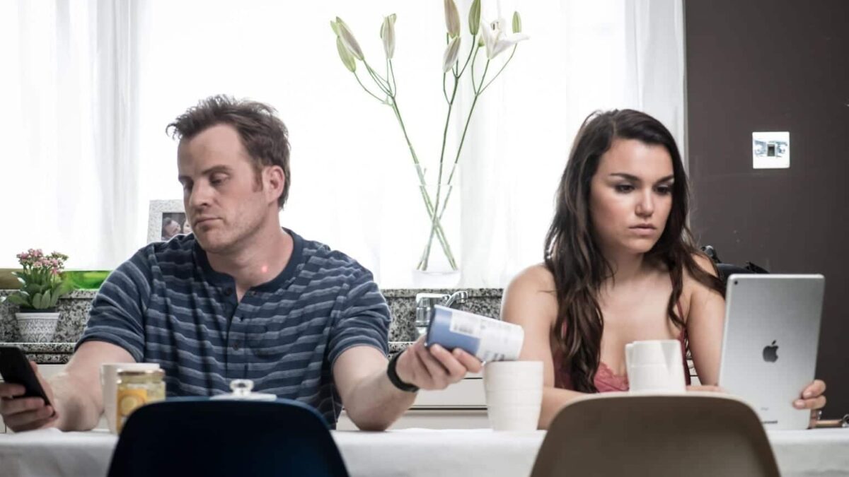 ¿Por Amor o Por Dinero? (2019). Película: Crítica, Reseña