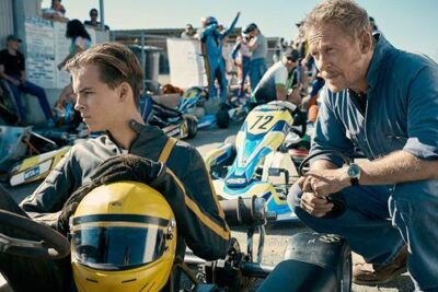 Go Karts (2019), de Owen Trevor. Crítica. En Netflix