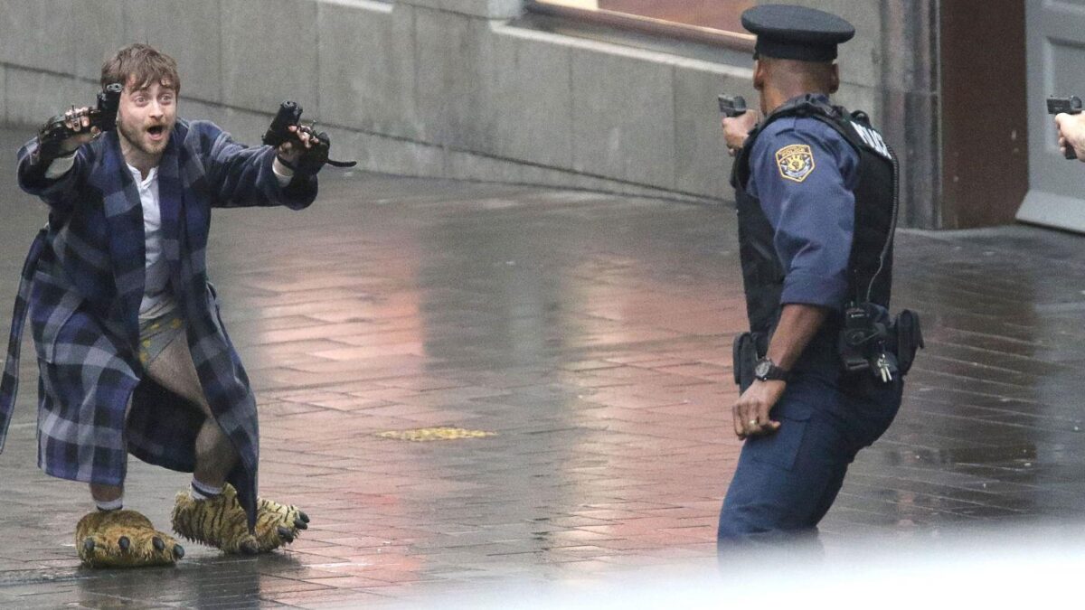 Guns Akimbo (2019). Película: Crítica, Reseña