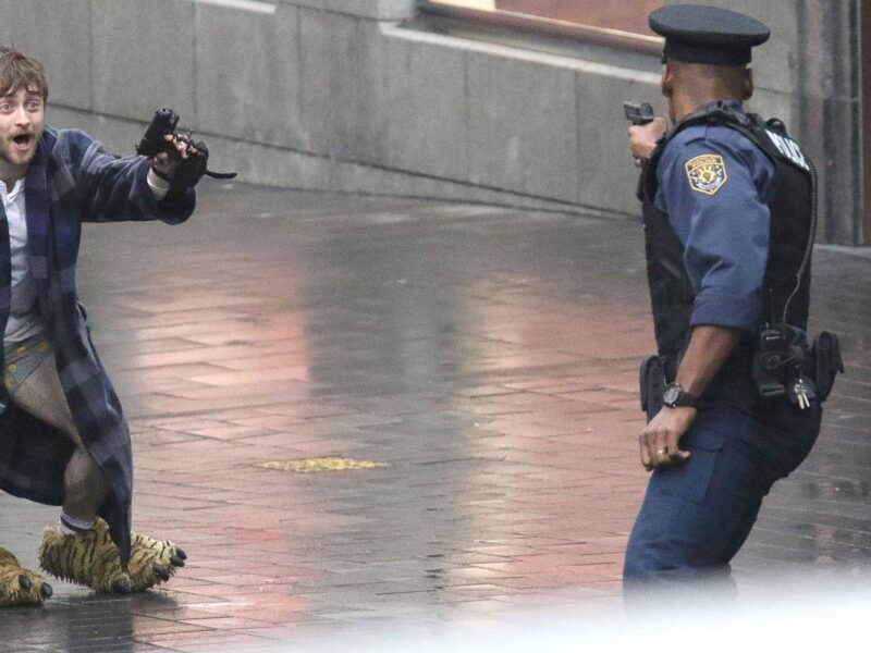 Guns Akimbo (2019). Película: Crítica, Reseña