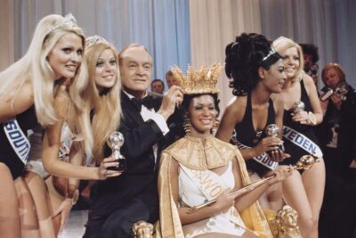 Rompiendo las Normas (2020). Trailer