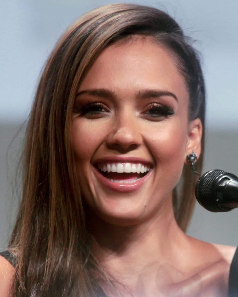 Jessica Alba. Cumpleaños Famosos Hoy, 28 de Abril 2020