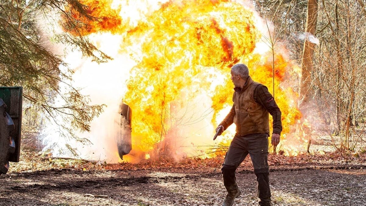 La Tierra y la Sangre (2020). Película Thriller. Netflix. Crítica, Reseña