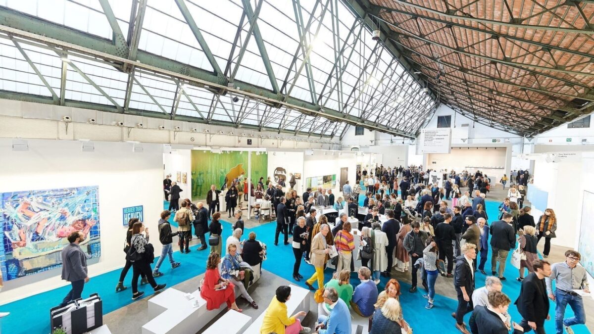 Art Brussels postponed to April 2021