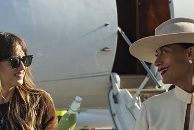 Personal Assistant (2020). Película Dakota Johnson. Crítica