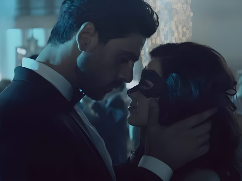 365 Días (2020) Crítica de la Película (o Peliculón)