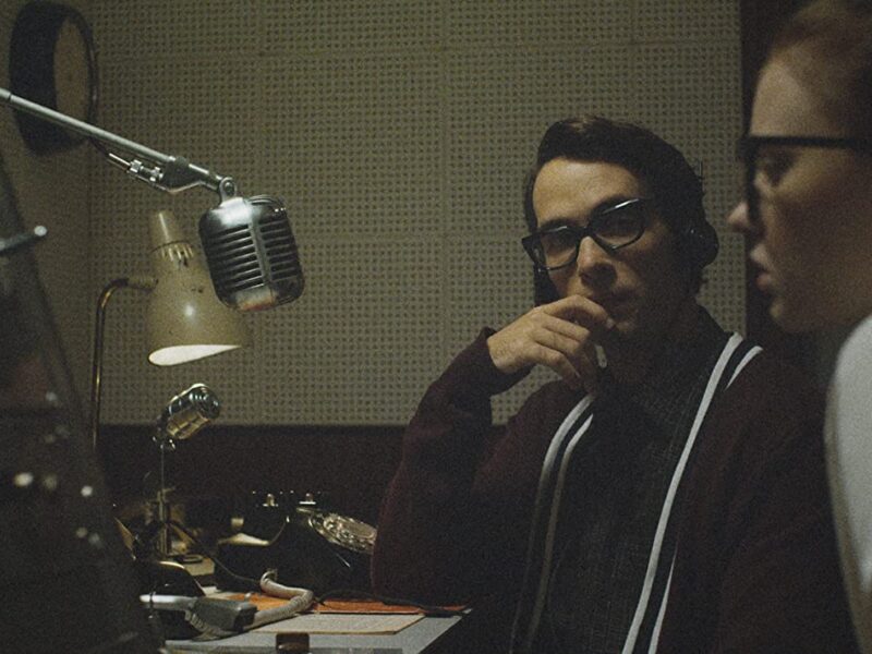 The Vast of Night (2019). Película. Crítica, Reseña