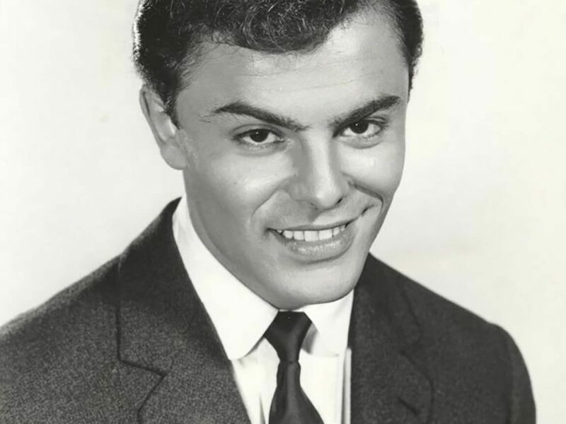 Muere John Saxon, Actor de Pesadilla en Elm Street