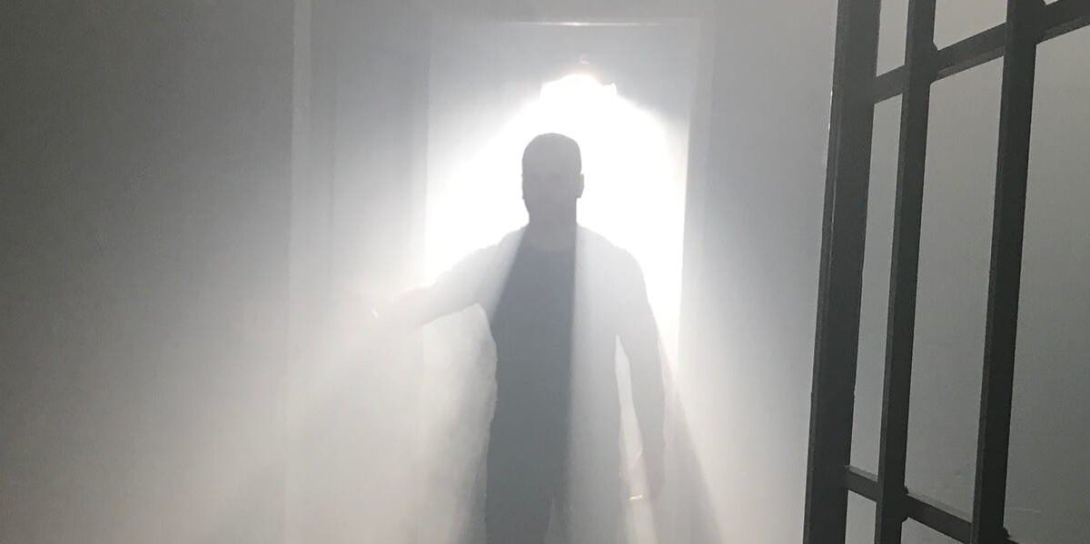 Sanctuary Population One (2018). Película Futurista. Crítica, Reseña