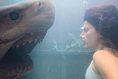 Deep Blue Sea 3 (2020). Película. Crítica Reseña