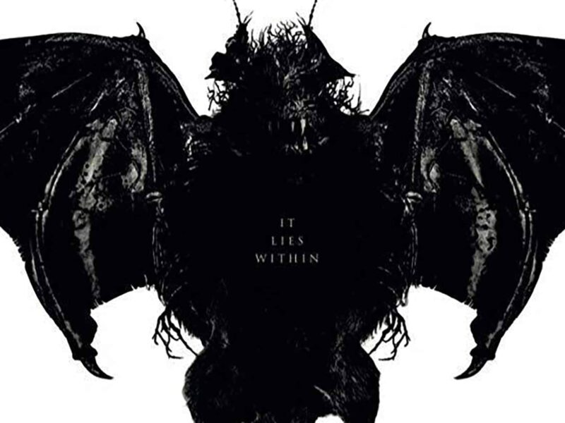 Amulet (2020). Película Terror. Crítica, Reseña