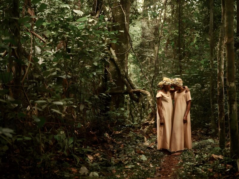 NY Exhibitions. Pieter Henket: Congo Tales Howard Greenberg Gallery