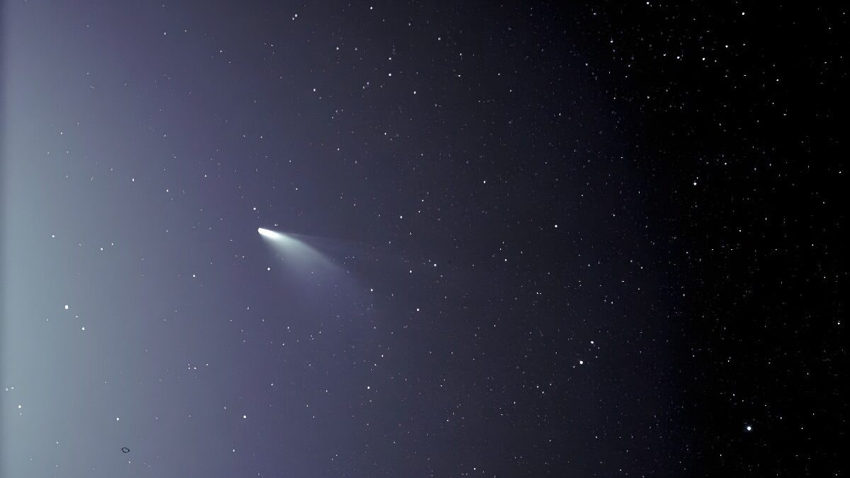 NASA’s Parker Solar Probe Spies Newly-Discovered Comet NEOWISE