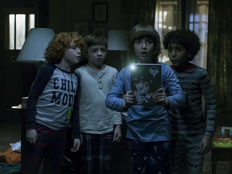 Trailer de Come Play (2020). Película Terror