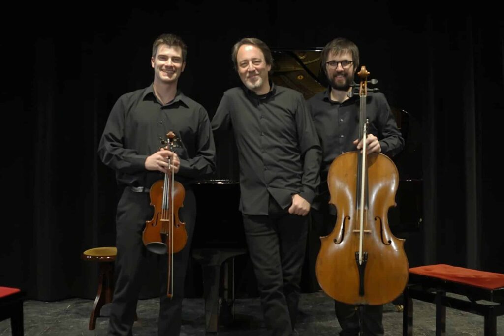 Joaquín Taboada Trío presenta la gira – “3 en Diálogos”