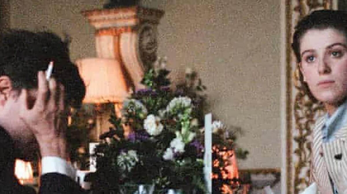 The Souvenir (2019). Película Drama. Crítica, Reseña