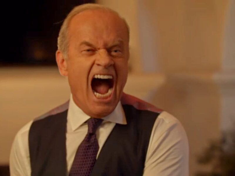 El Avión del Dinero (2020). Película Ladrones. Crítica, Reseña