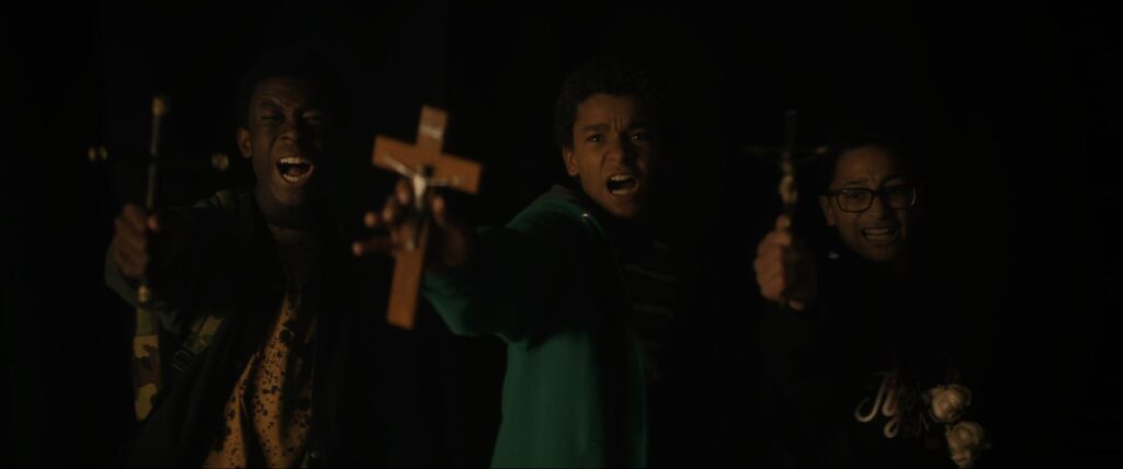 Vampiros Contra el Bronx (2020). Estrenos Netflix Octubre. Trailer