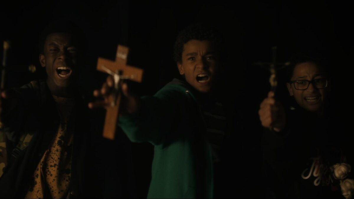 Vampiros Contra el Bronx (2020). Estrenos Netflix Octubre. Trailer