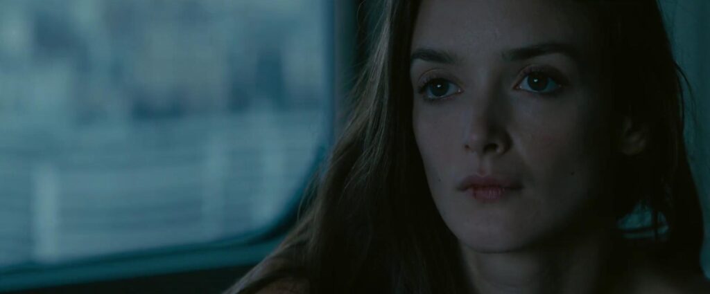 Iris (2016). Película Suspense. Crítica, Reseña