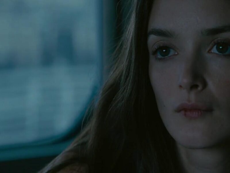 Iris (2016). Película Suspense. Crítica, Reseña