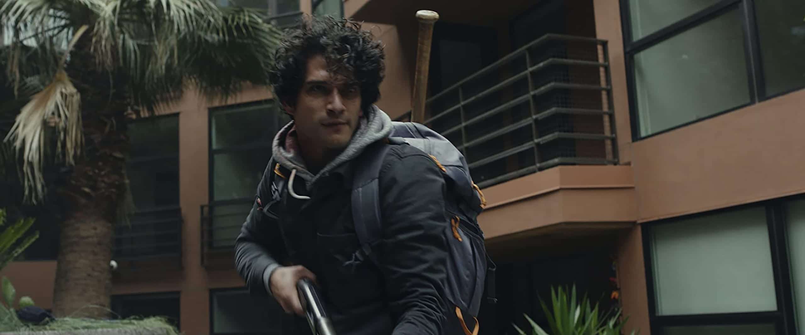 Alone (2020). Trailer Película. Estreno Octubre