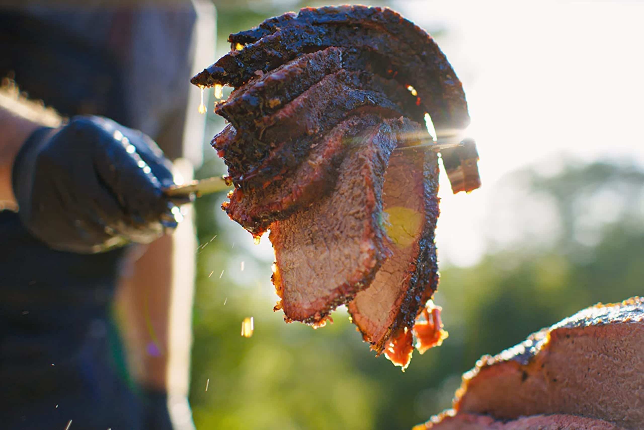 Trailer de American Barbecue Showdown (2020). Cocina muy Americana