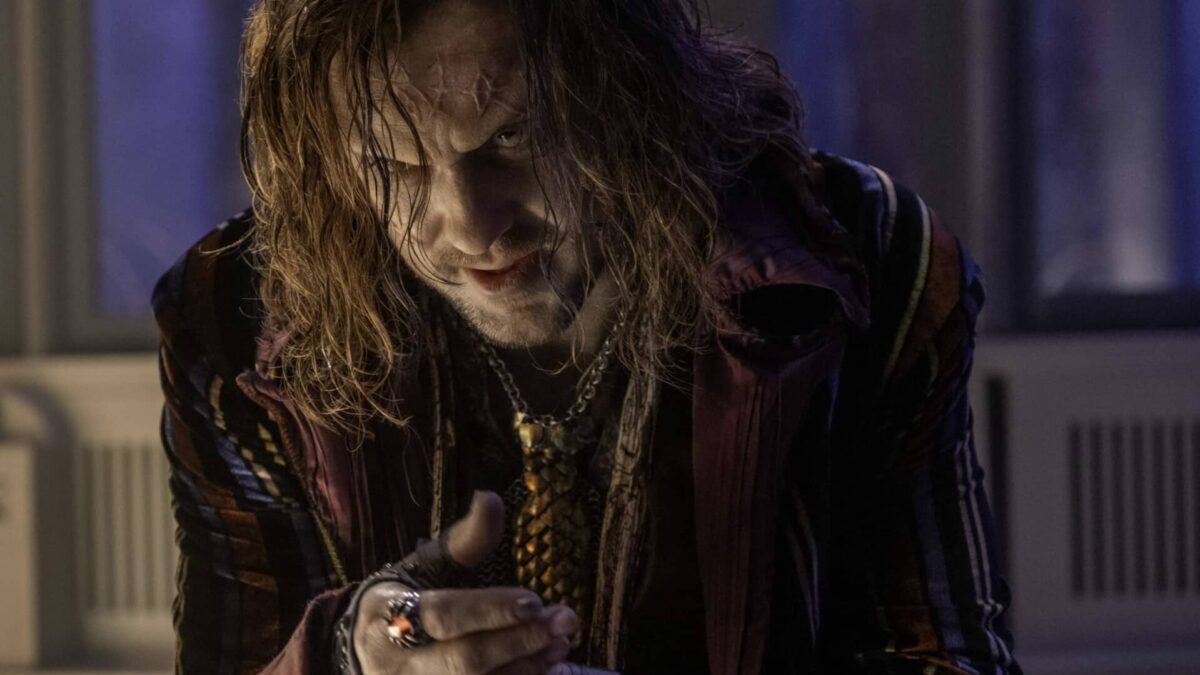 Consejos de una Canguro para Cazar Monstruos (2020). Estrenos Netflix. Trailer