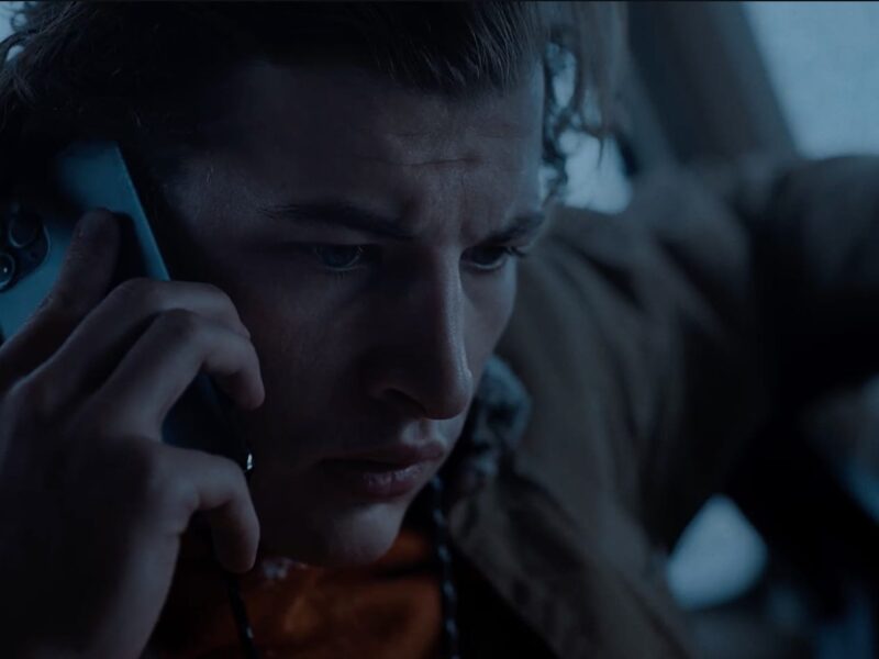 Serie de TV. Trailer de Wireless (2020). En Quibi