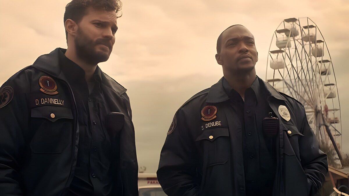 Trailer de Synchronic (2019). Película Jamie Dornan, Anthony Mackie. Estreno Octubre