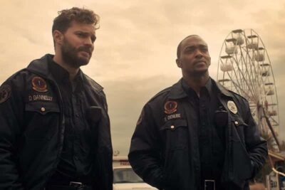 Trailer de Synchronic (2019). Película Jamie Dornan, Anthony Mackie. Estreno Octubre