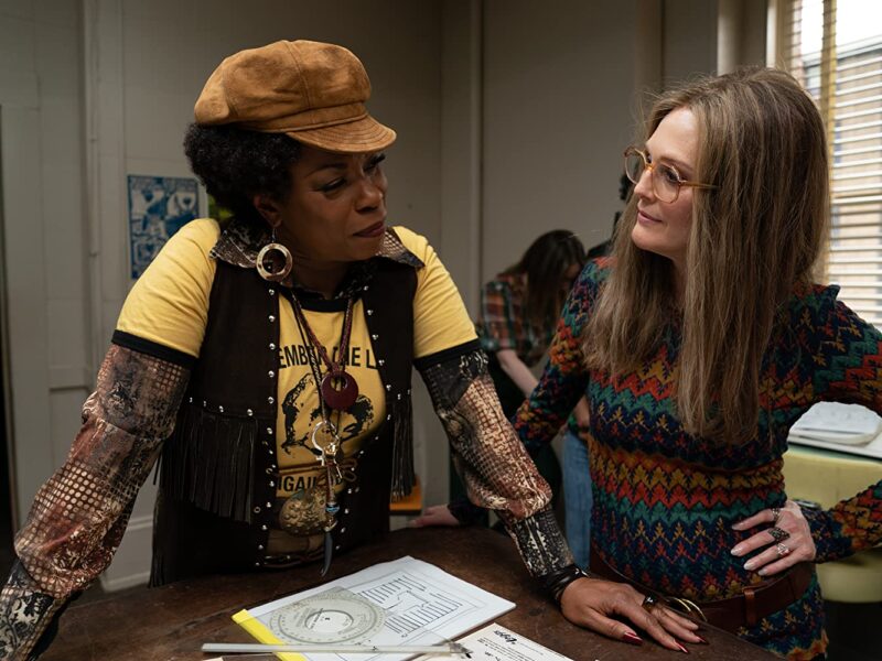 Trailer de The Glorias (2020), con Julianne Moore. Estreno Septiembre