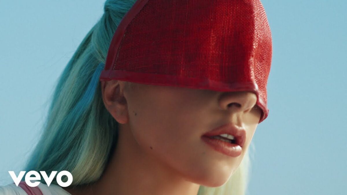 New Video. Lady Gaga: 911. Pop Music