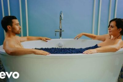 Videos Musicales: MAX – Blueberry Eyes. Con SUGA (de BTS)