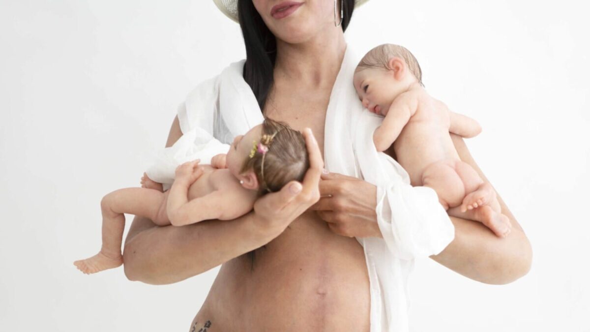 ABARTIUM Galería de Arte expone “Testimonios visuales” de Víctor Ceprián y la Colectiva Contemporánea