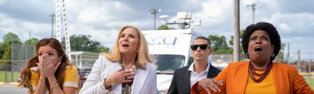 Asquerosamente Ricos (2020). Serie Comedia. Impresiones