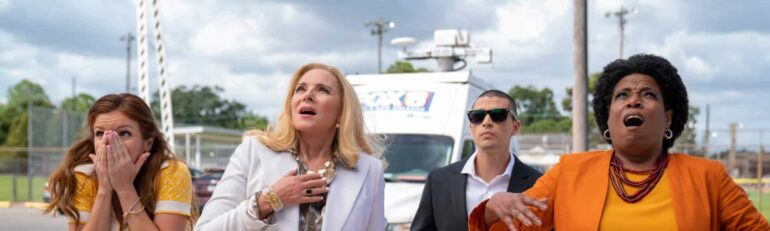 Asquerosamente Ricos (2020). Serie Comedia. Impresiones