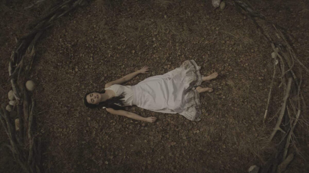 La Maldición de Audrey Earnshaw (2020). Película, Crítica